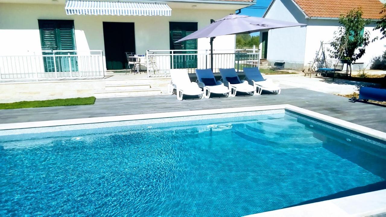 Unesic Villa Endi,A Gem Near Sibenik מראה חיצוני תמונה